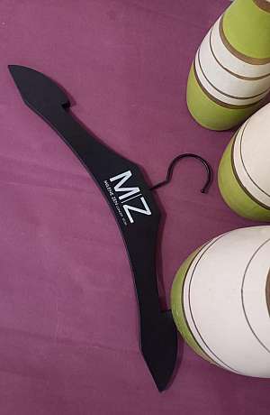 cabide preto madeira cabide preto madeira