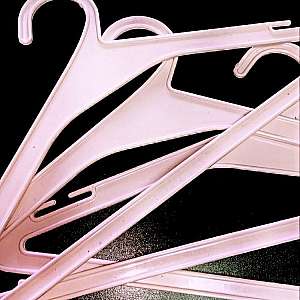 Cabides personalizados para lojas Cabides personalizados para lojas