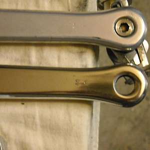 Polimento de metal dourado Polimento de metal dourado